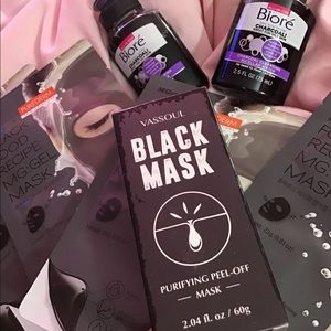 8 pcs. Bundle charcoal masks, food gel. Biore